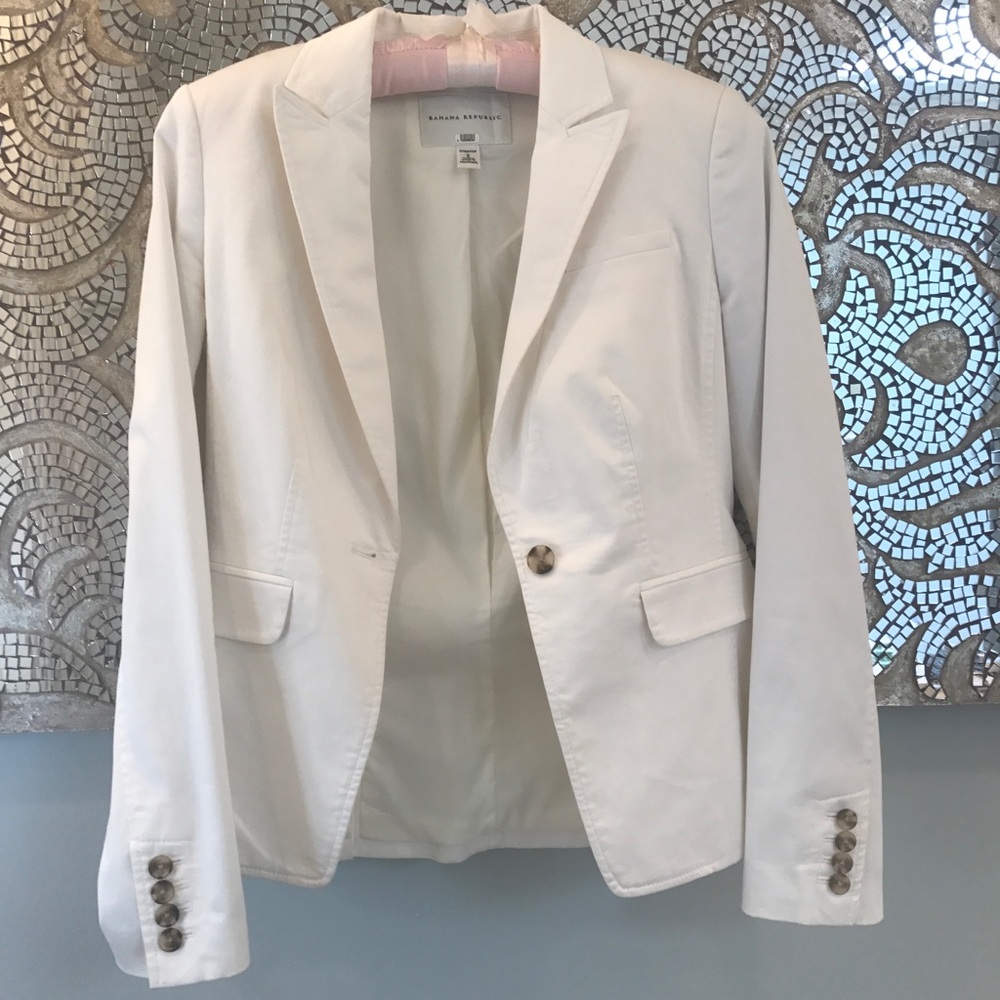 Banana Republic White Blazer